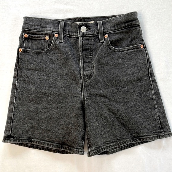 Levi's Pants - Levi’s Premium Wedgie Shorts Size 25 Black